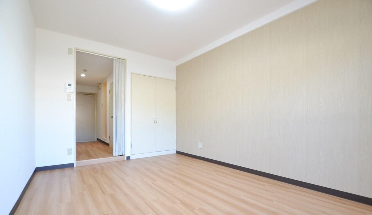 カレッジ三共パートIの物件内観写真