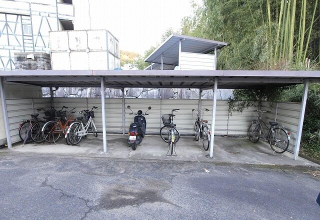 カレッジ三共パートIの物件内観写真