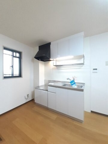 カンパーニュ塩上　Ⅱの物件内観写真