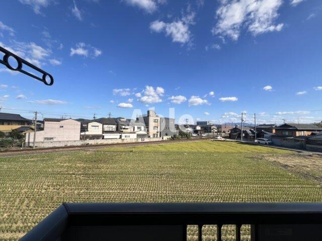 ユイマールガーデンⅢの物件内観写真