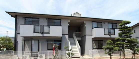 サンライフ川西の物件外観写真