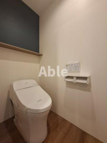 コリドール中央の物件内観写真