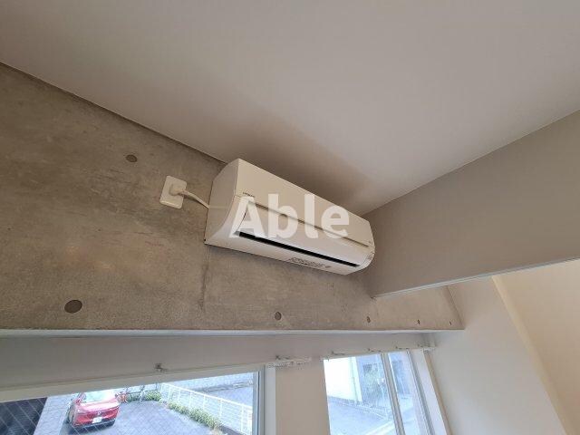 コリドール中央の物件内観写真