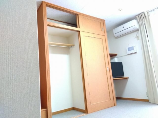 瓦町駅 バス19分  小山下車：停歩8分 2階の物件内観写真