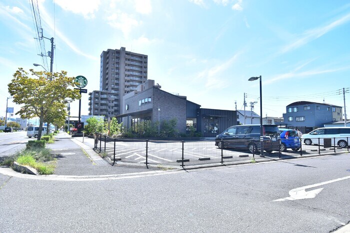 セレノアールAの物件外観写真