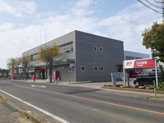 アベニール三木Ａの物件外観写真