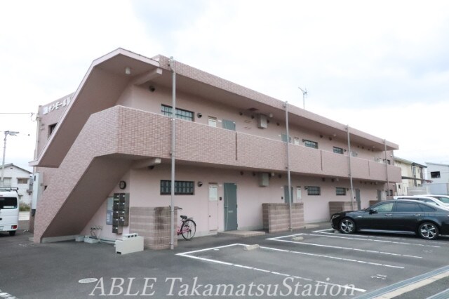 サンモールⅡの物件外観写真