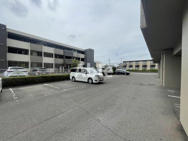 サーパス木太公園の物件外観写真