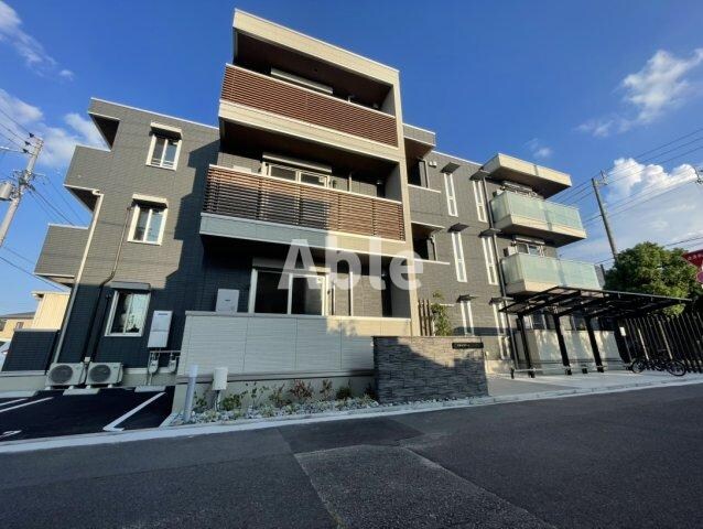 グレイスフルの物件外観写真