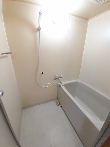 コーポリバーサイド　Ａの物件内観写真