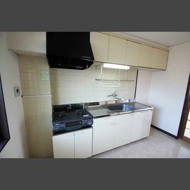 三条駅前ハイツの物件内観写真