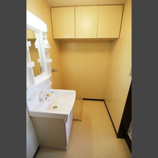 三条駅前ハイツの物件内観写真