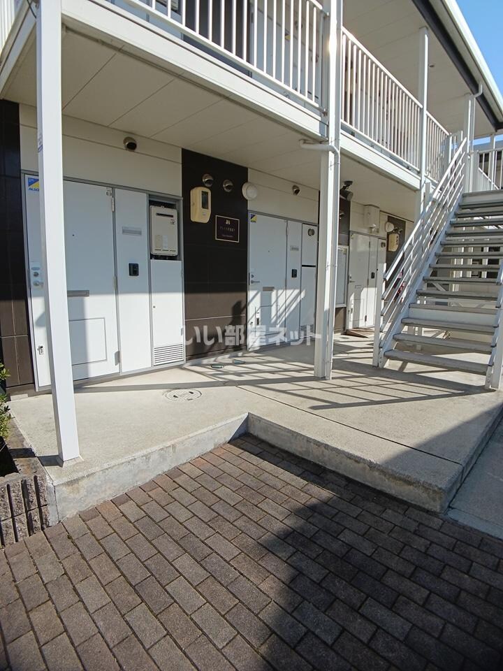 グレイス学園通りの物件外観写真