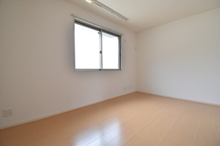 ロータス宇多津の物件内観写真