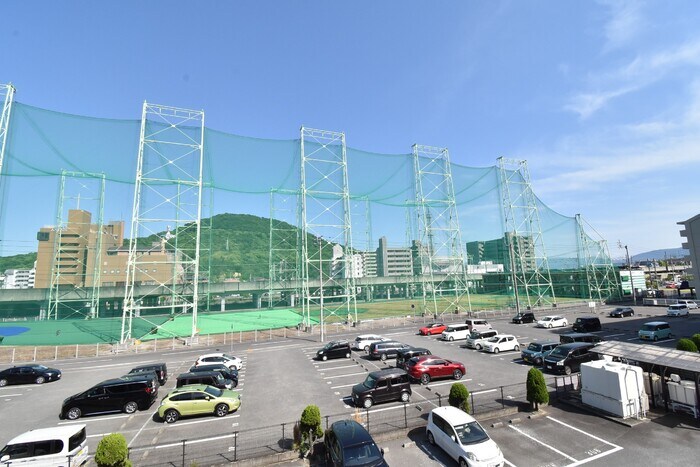 シャトレー西本Ⅱの物件外観写真