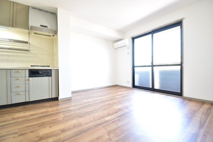 シャトレー西本Ⅱの物件内観写真