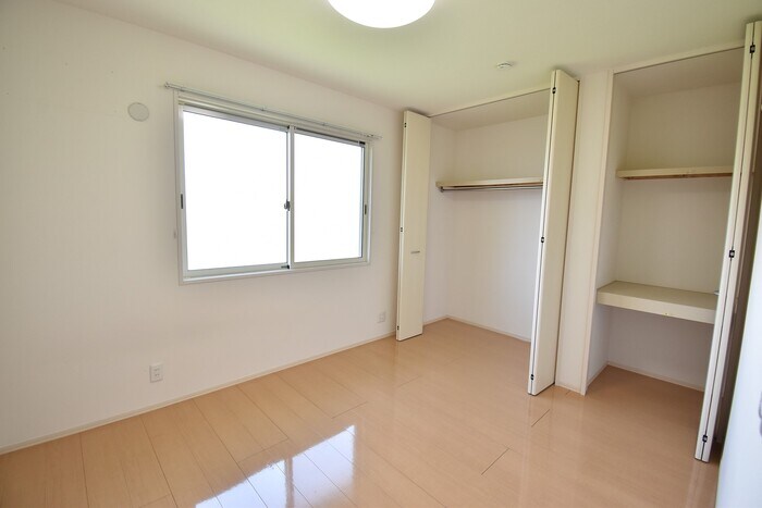 サンパティーク A棟の物件内観写真