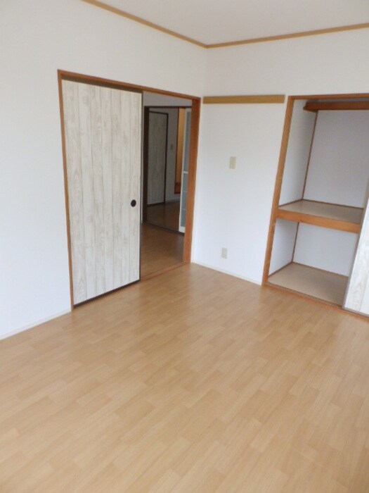 メゾン・ド・ボヌール　C棟の物件内観写真