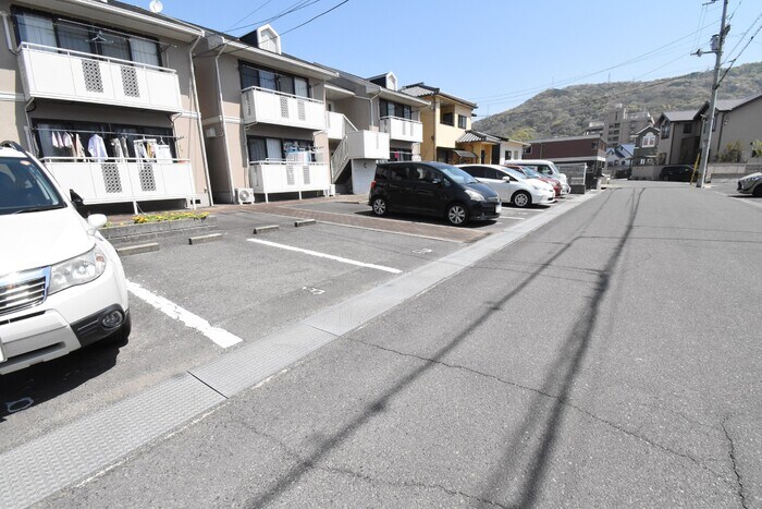 レジデンス一本松 C棟の物件外観写真