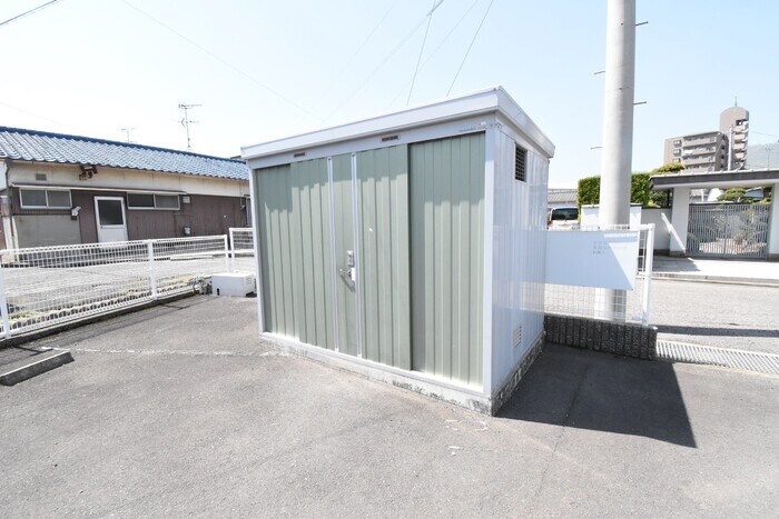 レジデンス一本松 C棟の物件外観写真