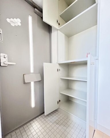 コーポリバーサイドの物件内観写真