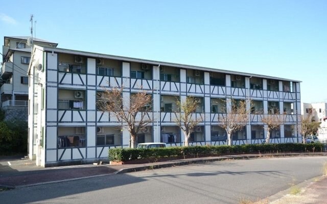 カレッジ三共パートIの物件外観写真