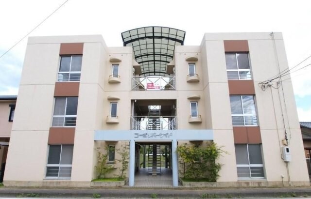 コーポリバーサイドの物件外観写真