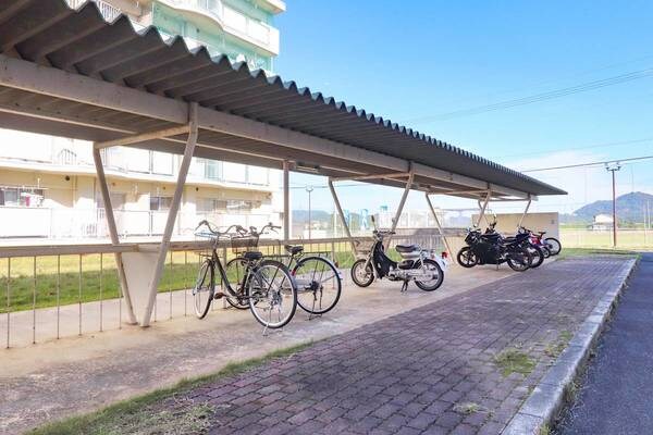 ビレッジハウス野間田1号棟の物件内観写真