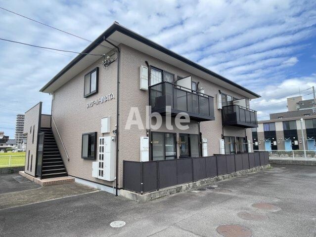 フォブールＨＩＮＡＴＡの物件外観写真