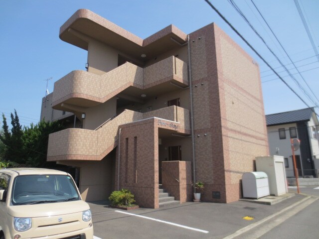 PURE STAGEの物件外観写真