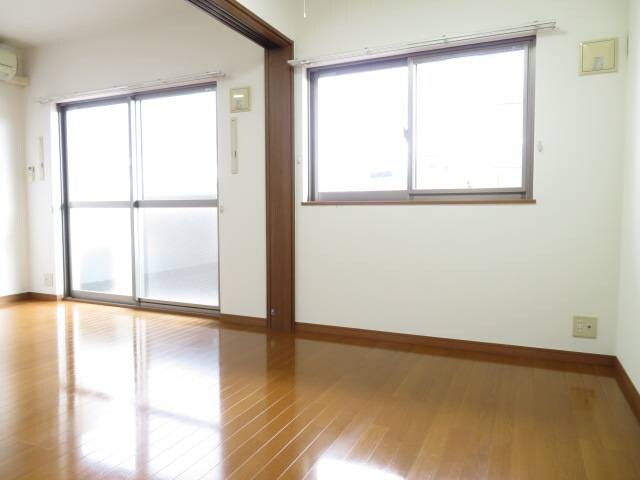 PURE STAGEの物件内観写真