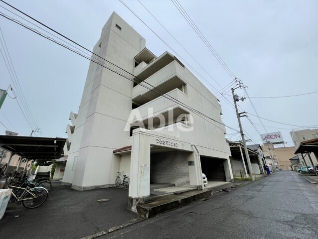 つるぎマンションの物件外観写真