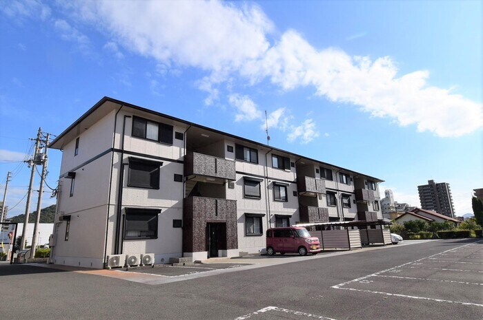 サンピア・Kの物件外観写真