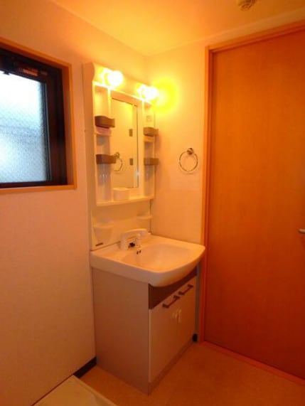 ループサイドの物件内観写真