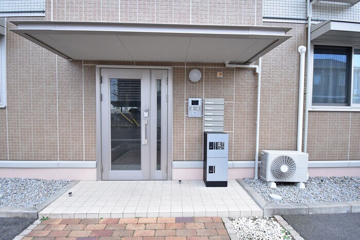 サンフラワー今里の物件外観写真