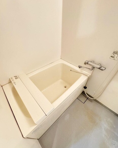 岩藤マンションの物件内観写真