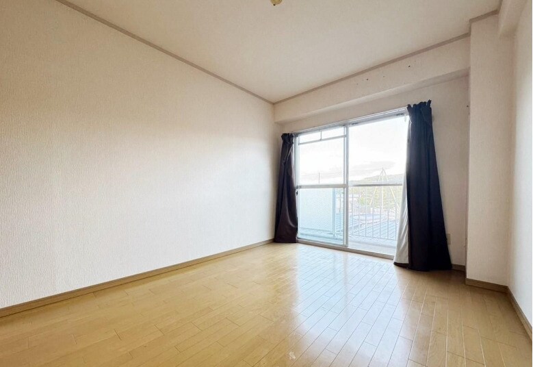 岩藤マンションの物件内観写真