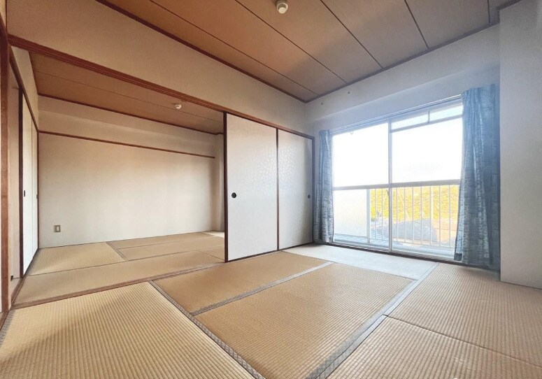 岩藤マンションの物件内観写真