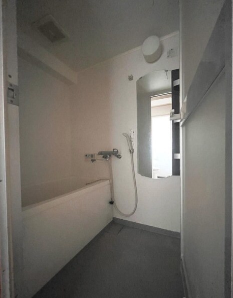 岩藤マンションの物件内観写真