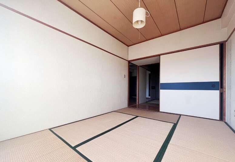 岩藤マンションの物件内観写真