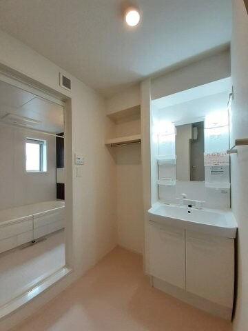 ブルースターＣの物件内観写真