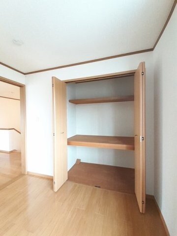 センチュリー２１　Ｅの物件内観写真