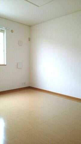 アベンシス７の物件内観写真