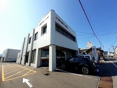 太田駅 バス15分  田中バス停下車：停歩6分 2階の物件外観写真