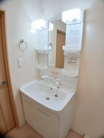 ルルディ　Ａの物件内観写真