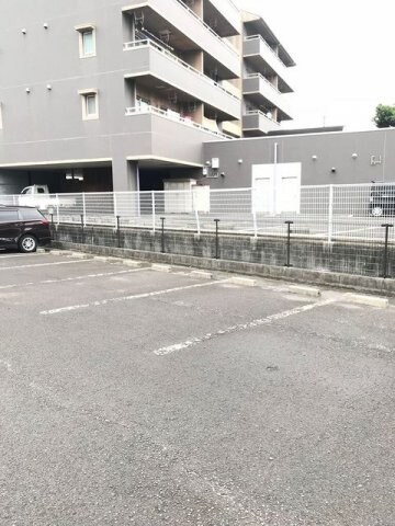 イースト丸亀　Ａの物件外観写真