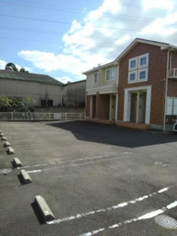 ロイヤルスクウェア　一宮Ⅰの物件外観写真