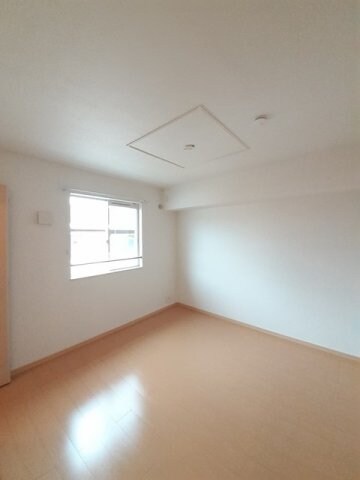 ベル・メゾン鶴市Ｂの物件内観写真