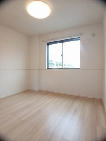 ラ・フォレスタⅢの物件内観写真