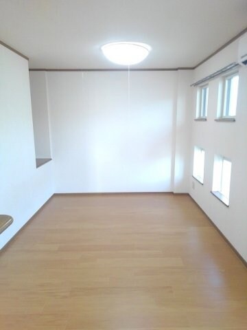 ノール　シェル　Ａの物件内観写真